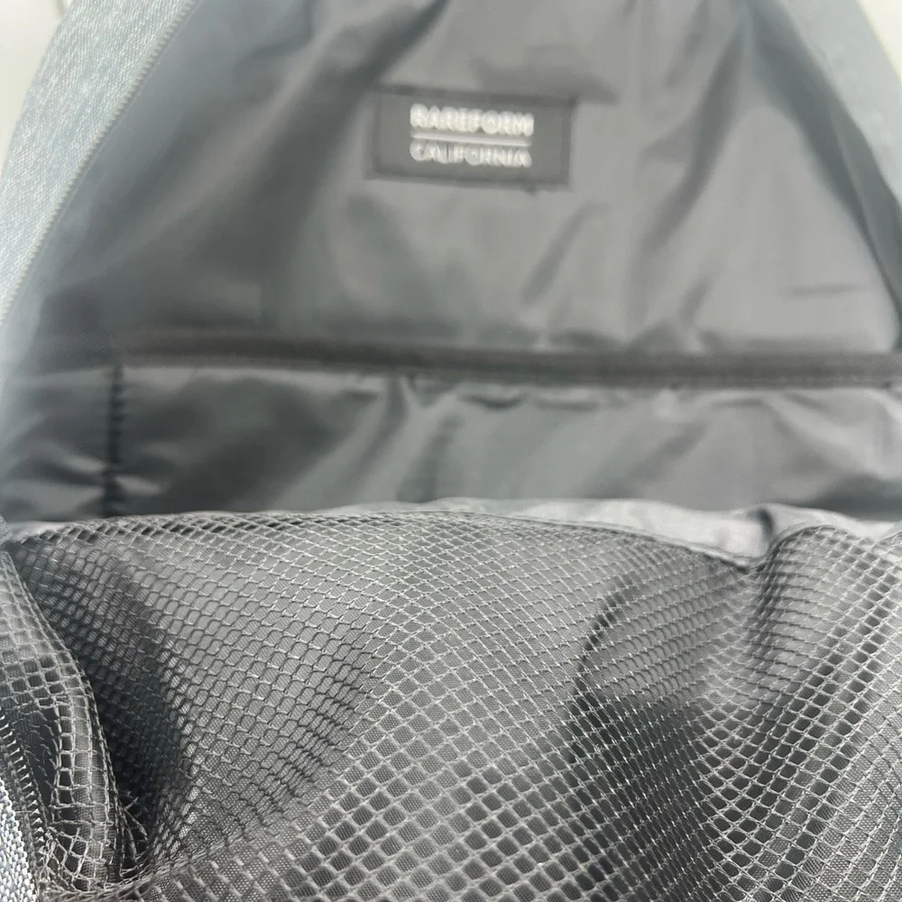 Rareform California Tropical Floral Backpack - Picture 6 of 6